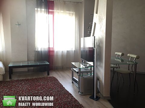 Sell 2-room apartment. Днепропетровск, Набежная — photo 2