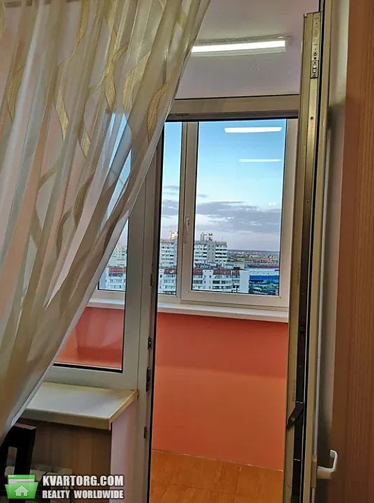 Rent out 2-room apartment. Киев, Б.Гмыри — photo 10