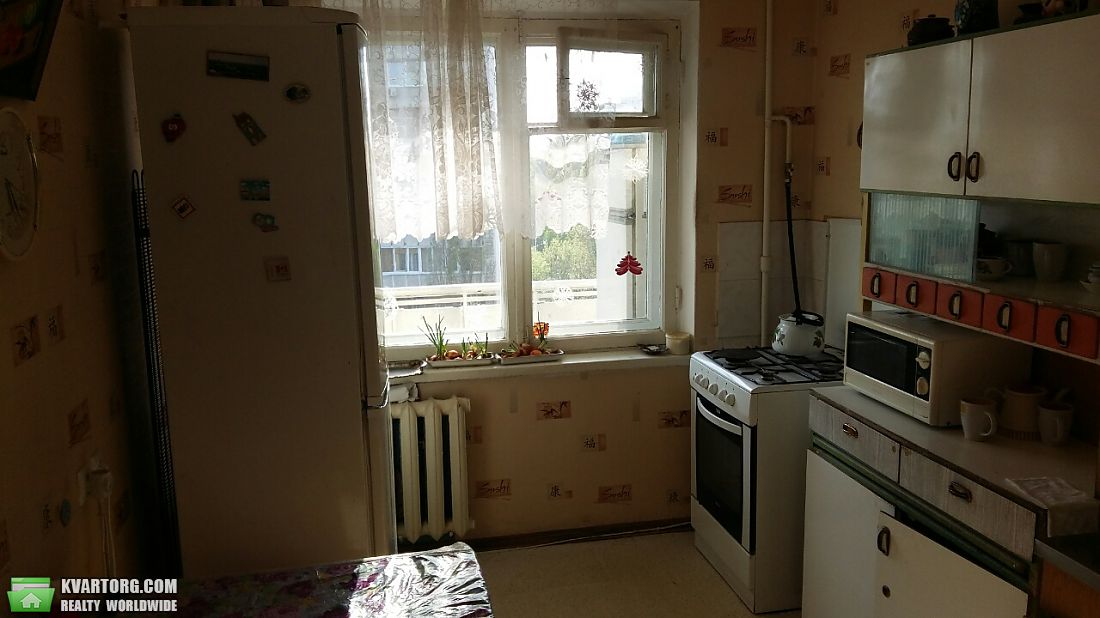 Sell 3-room apartment. Киев,  Бехтеревский пер — photo 2