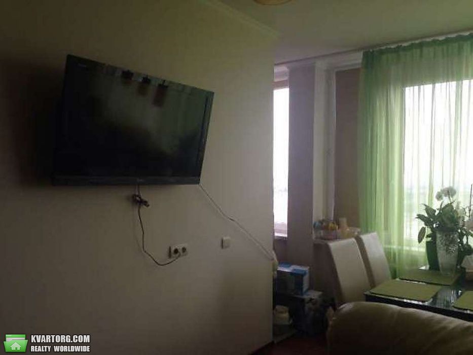 Rent out 1-room apartment. Киев, Лобановского — photo 3
