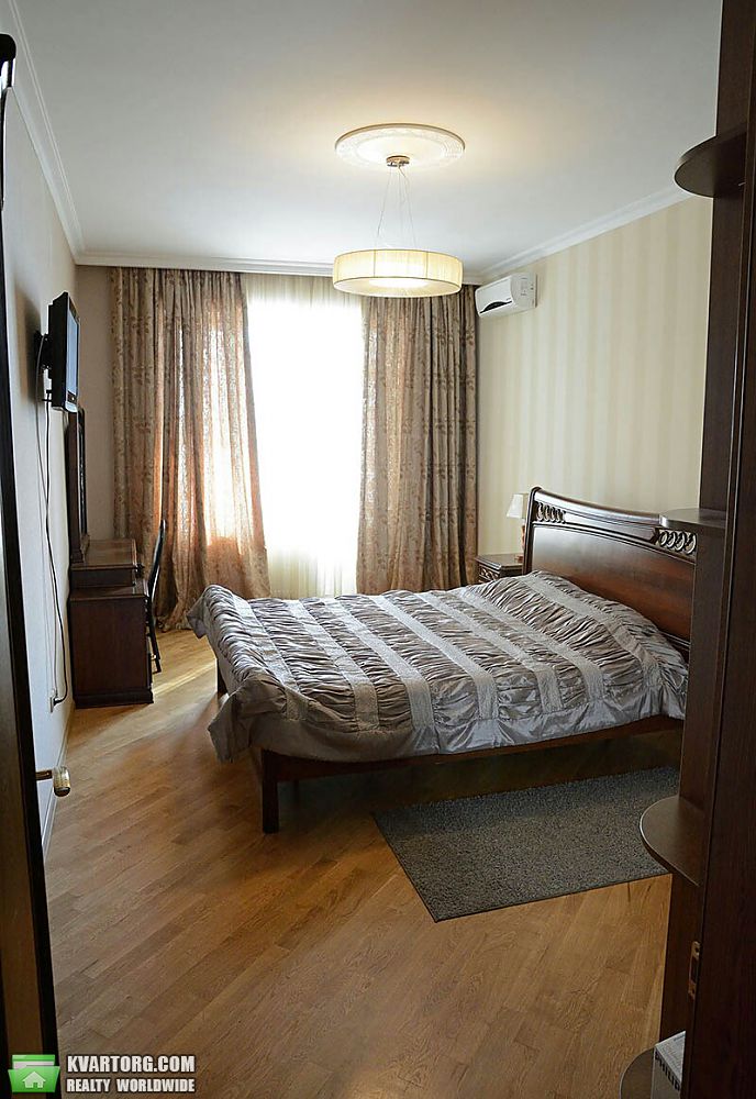 Rent out 3-room apartment. Одесса, Солнечная — photo 3