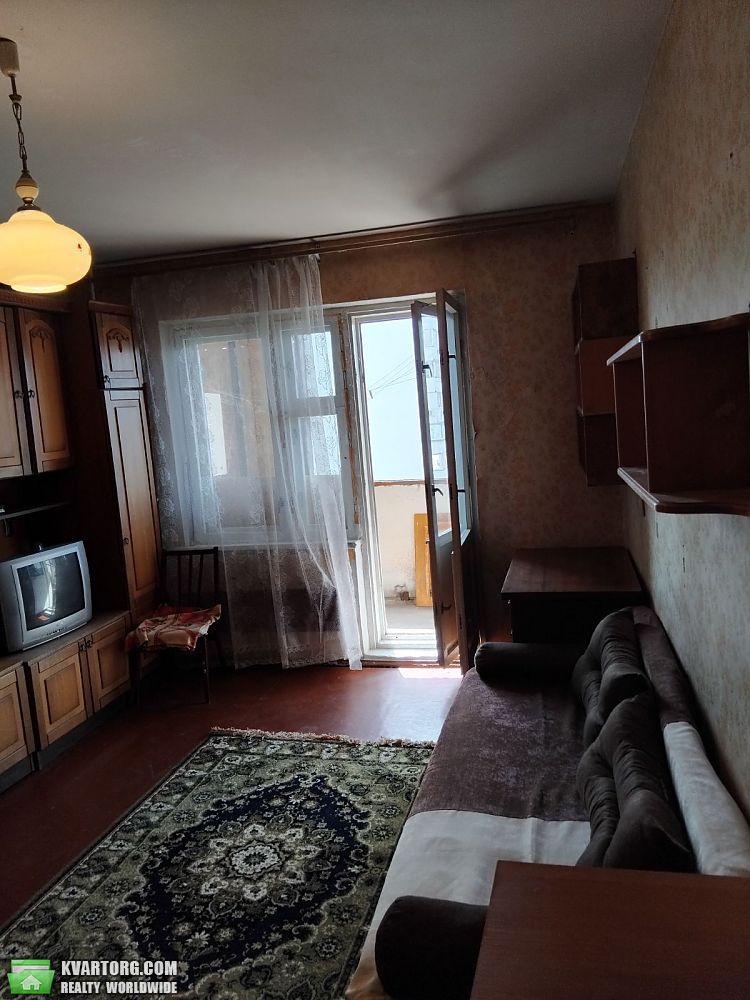 Rent out 2-room apartment. Киев, Ревуцкого — photo 2
