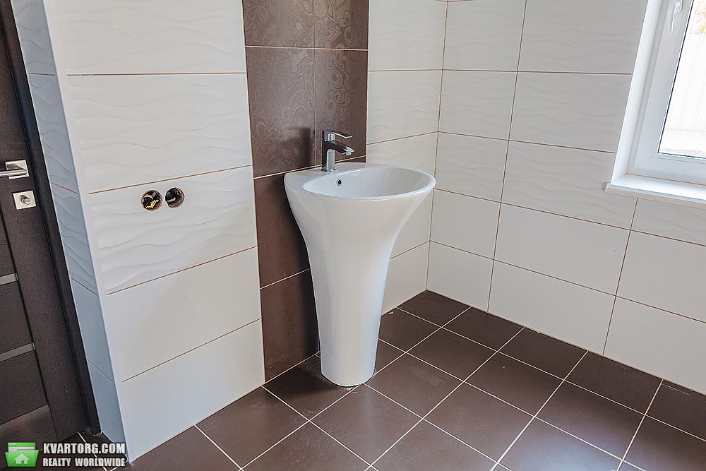 Sell house. Буча, Революции — photo 3