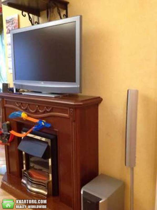 Sell 2-room apartment. Киев,  Первомайского — photo 2