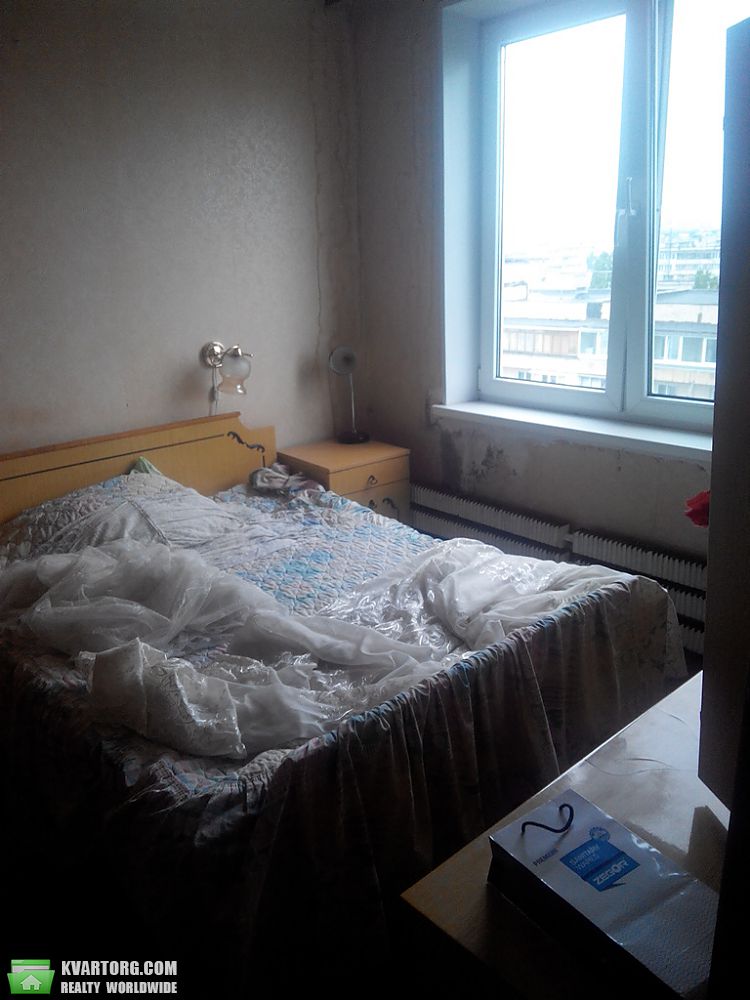 Rent out 3-room apartment. Киев,  Бучмы — photo 3