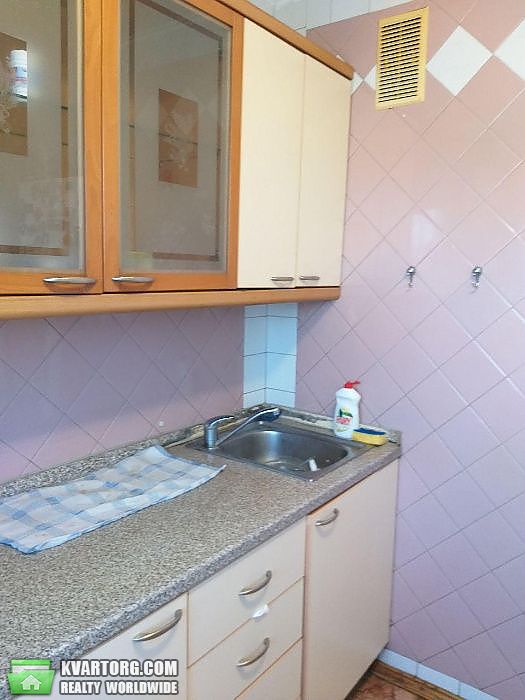 Sell 3-room apartment. Киев,  Миропольская — photo 10