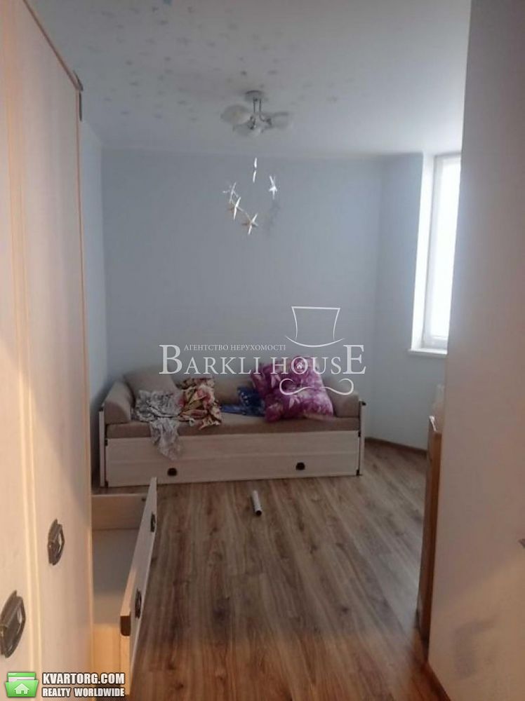 Rent out 4-room apartment. Киев,  Рижская — photo 6