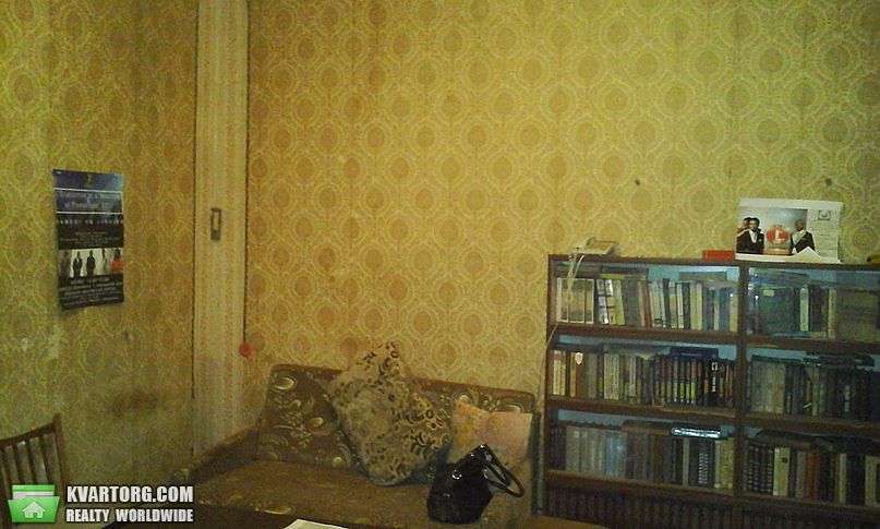 Sell 2-room apartment. Днепропетровск, Клары Цеткин — photo 2