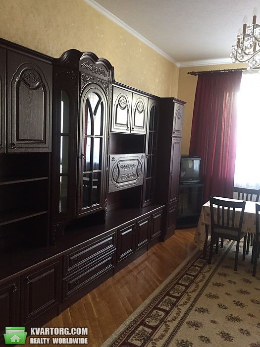 Rent out 2-room apartment. Киев,  Туровская — photo 3