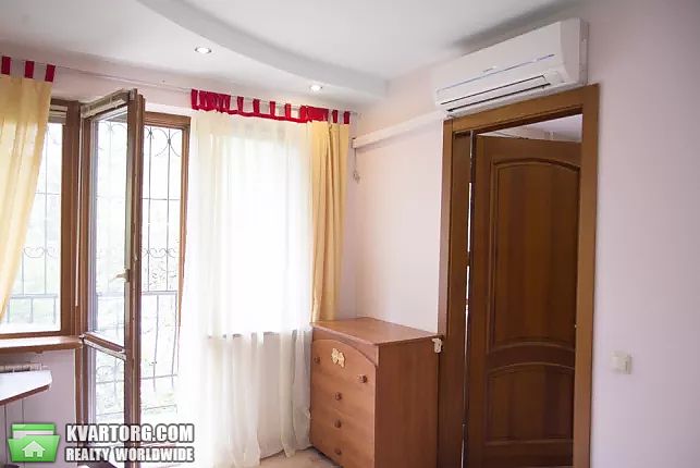 Rent out 2-room apartment. Киев, бул. А.Вернадского — photo 3