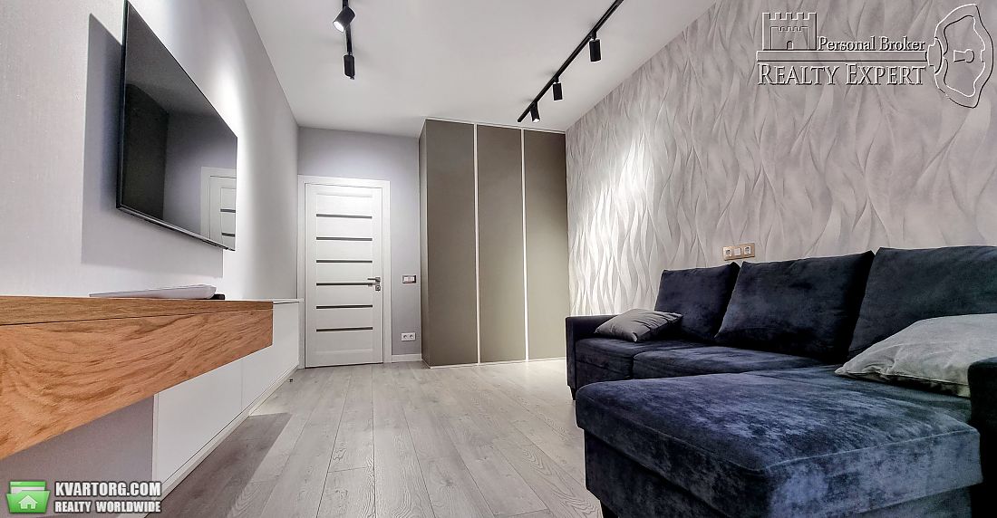 Rent out 1-room apartment. Киев, Гулака — photo 4