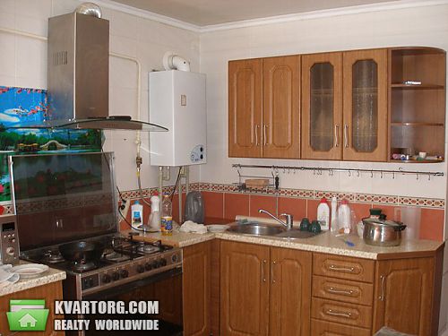 Rent out house. Киев, кооперативная — photo 4