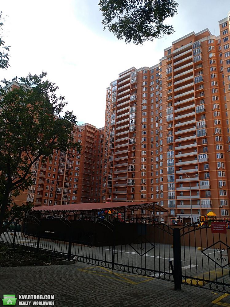 Sell 2-room apartment. Одесса, Жаботинского — photo 1