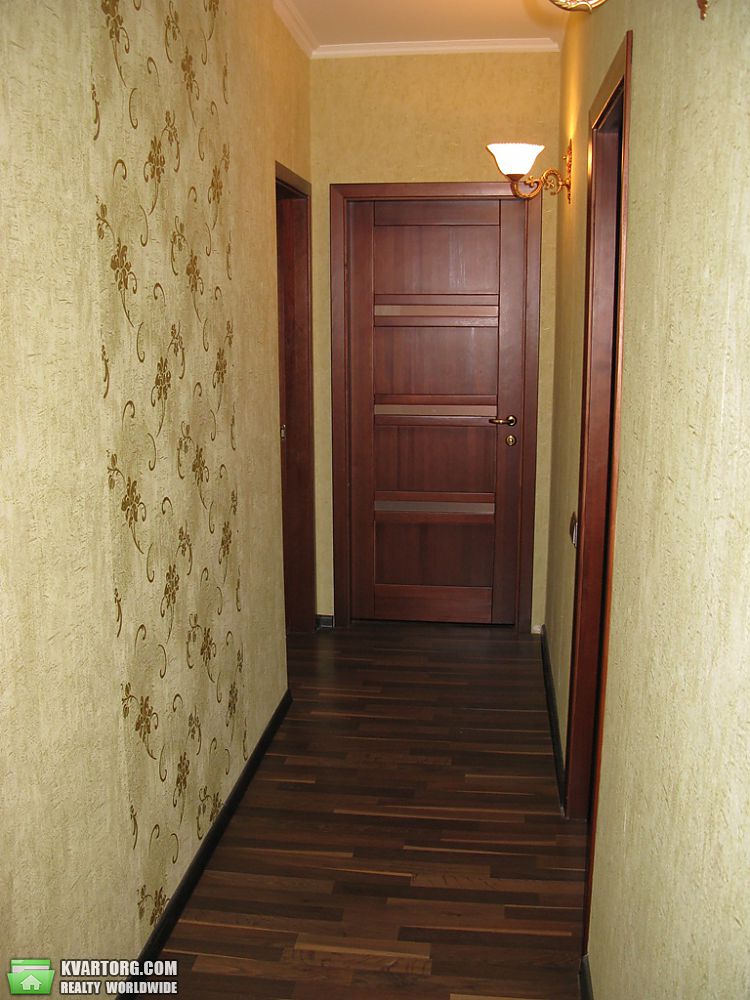 Rent out 3-room apartment. Киев,  Днепровская наб — photo 8