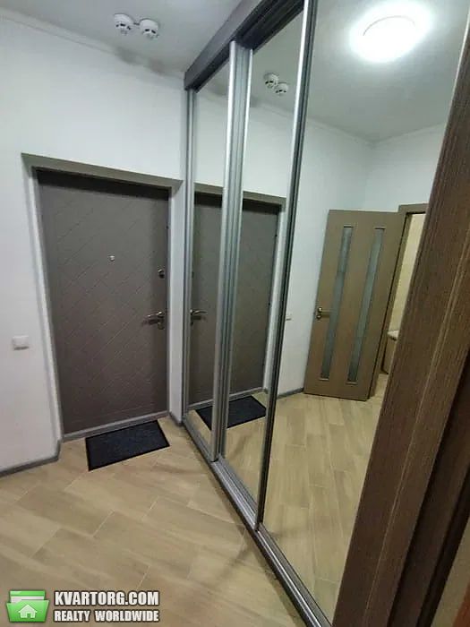 Rent out 1-room apartment. Киев, Микільсько-Слобідська — photo 1