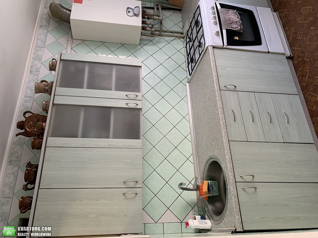 Rent out 3-room apartment. Бровары, Шевченка — photo 1
