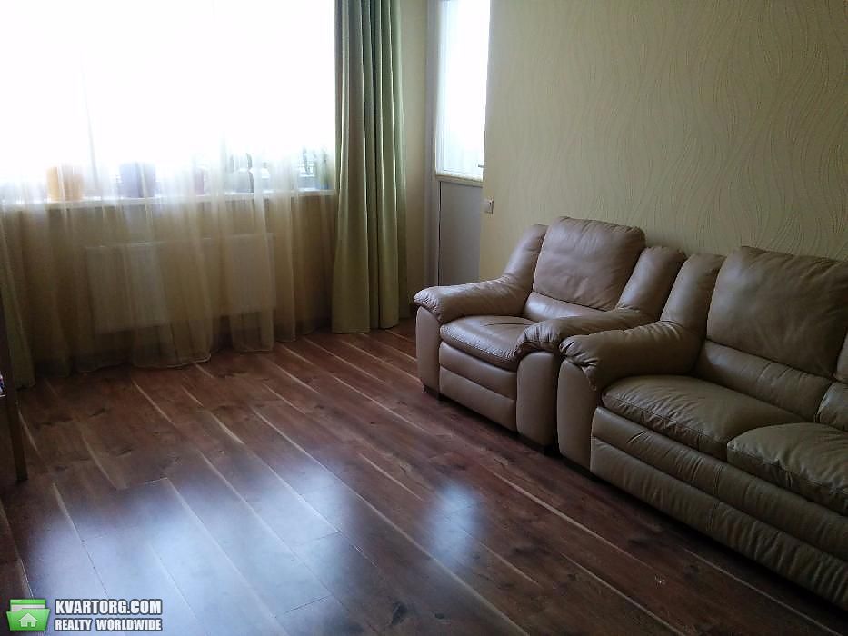 Sell 3-room apartment. Киев,  Воскресенская — photo 1
