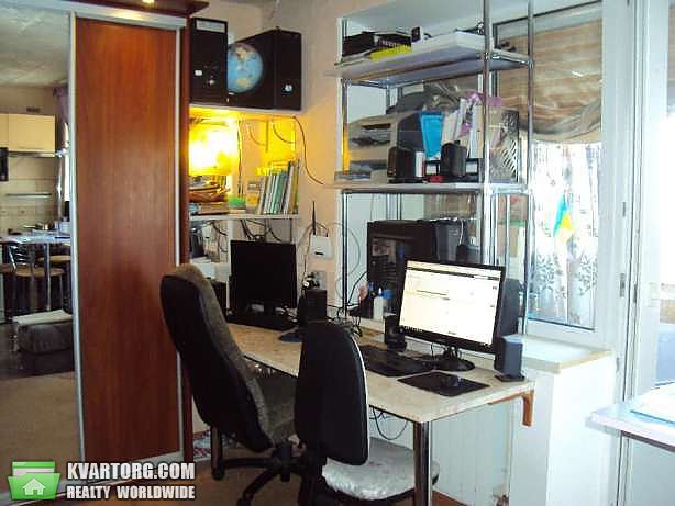 Sell 1-room apartment. Киев,  Ялтинская — photo 4