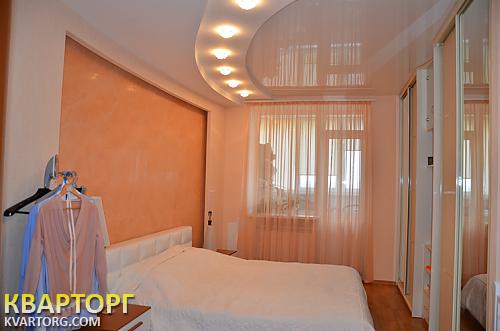 Sell 3-room apartment. Киев,  Амосова — photo 2