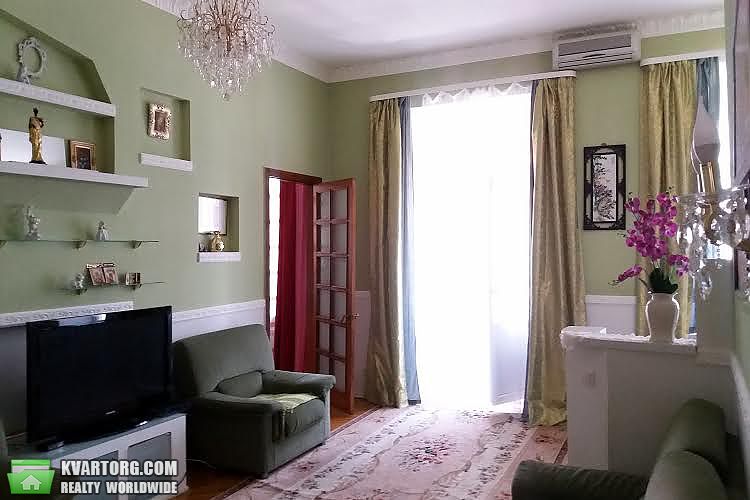 Rent out 2-room apartment. Киев,  Эспланадная — photo 8