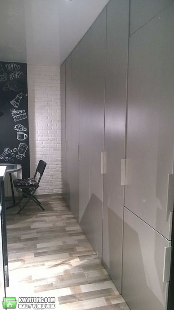 Rent out 2-room apartment. Днепропетровск, Набережная победы — photo 8