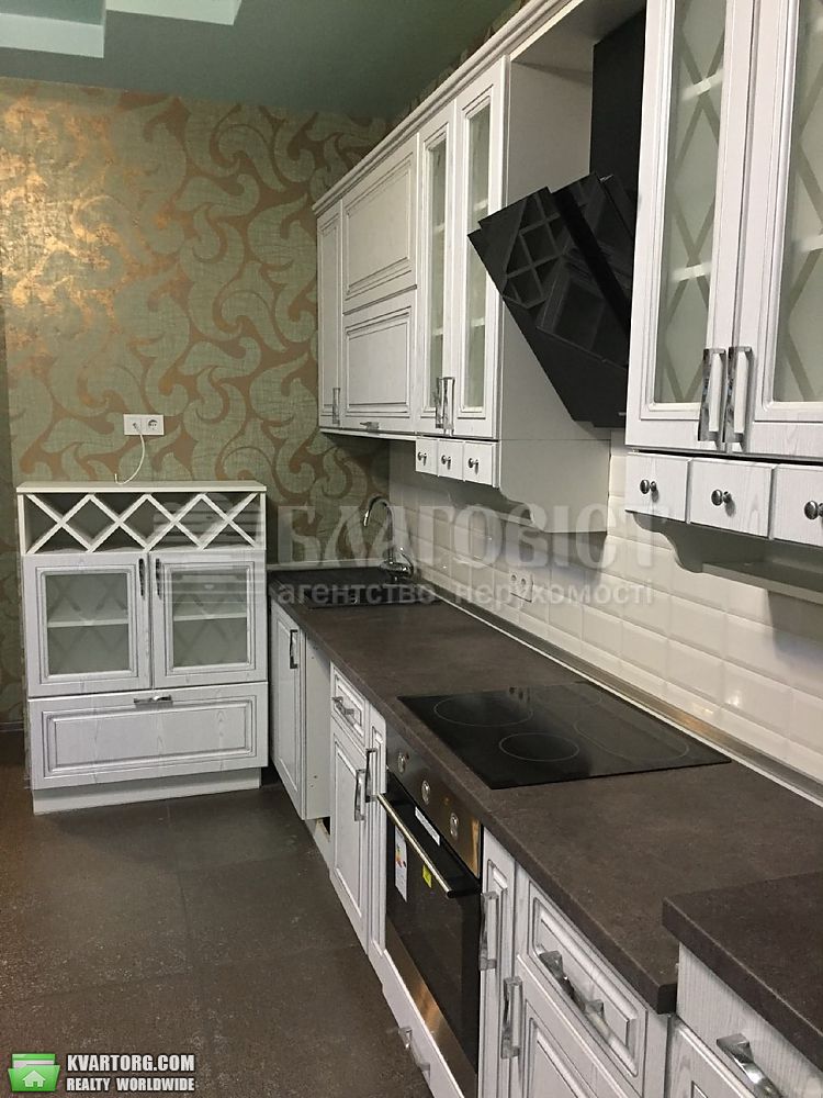 Rent out 1-room apartment. Киев,  Щорса — photo 3