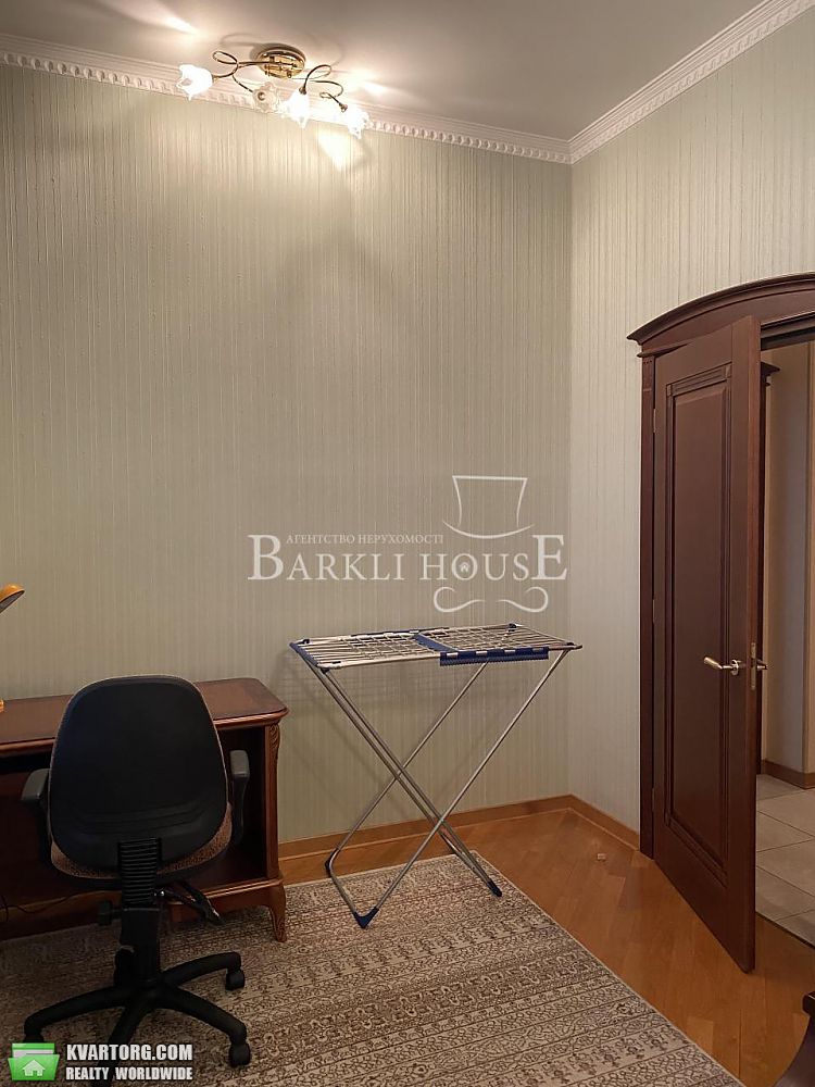 Rent out 3-room apartment. Киев,  Пирогова — photo 7