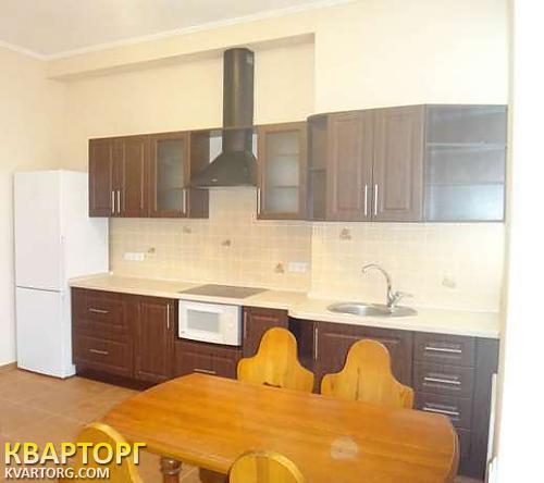 Rent out 1-room apartment. Киев, Жилянская — photo 1