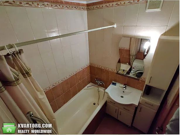 Rent out 3-room apartment. Киев,  Леси Украинки бул — photo 4