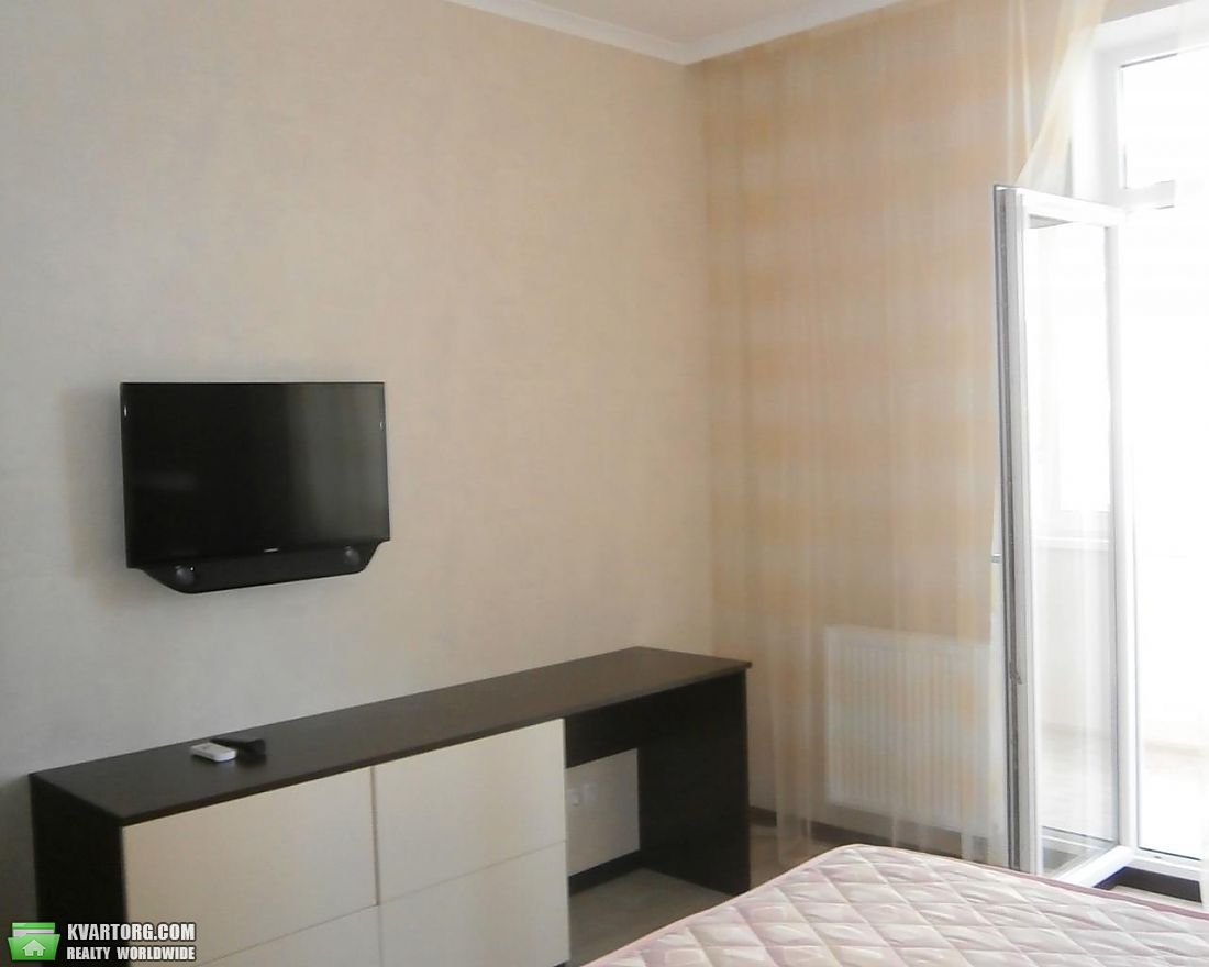 Rent out 2-room apartment. Киев,  Механизаторов — photo 7