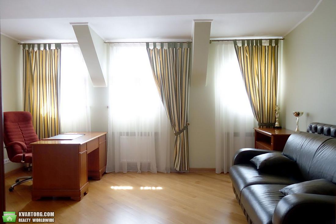 Rent out 4-room apartment. Киев,  Воздвиженская — photo 5
