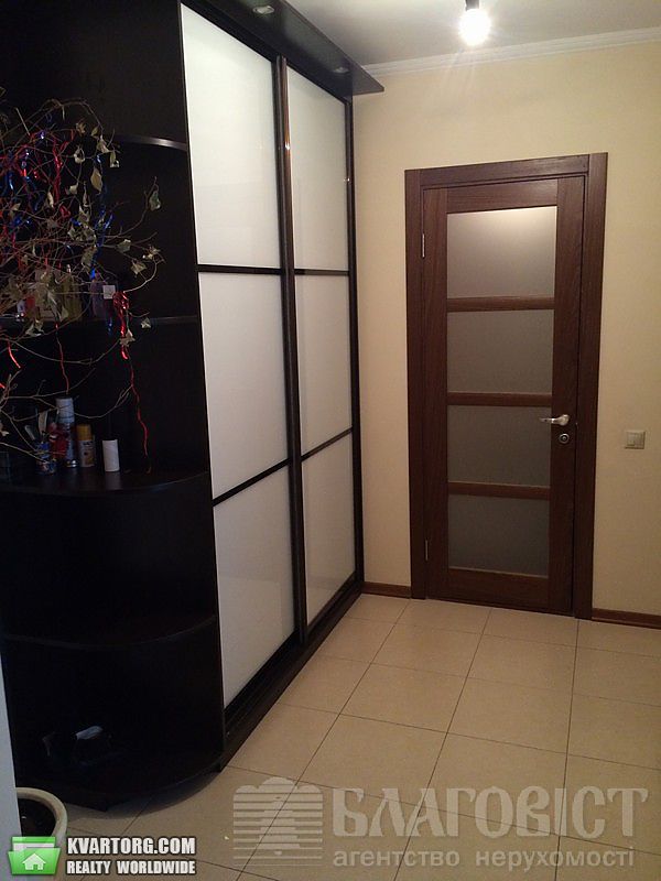 Sell 2-room apartment. Киев,  Дегтяревская — photo 7