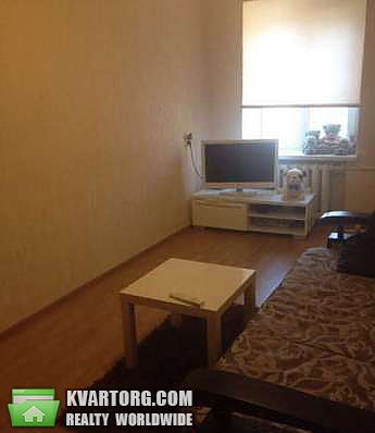 Sell 2-room apartment. Киев,  Дегтяревская — photo 2