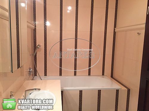 Rent out 3-room apartment. Киев, Дмитриевская — photo 10