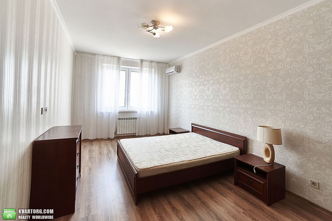 Rent out 2-room apartment. Киев,  Островского — photo 5