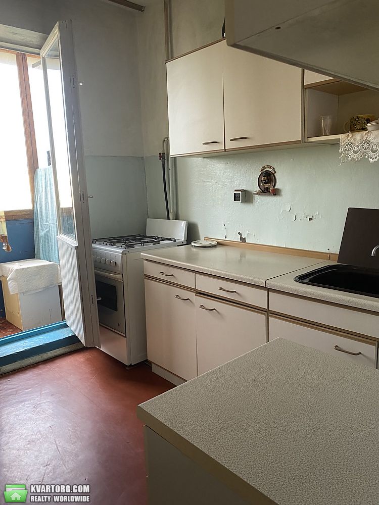 Rent out 1-room apartment. Киев, Драйзера — photo 1
