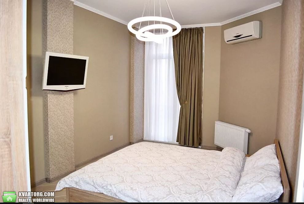Rent out 2-room apartment. Киев, регенераторная — photo 5