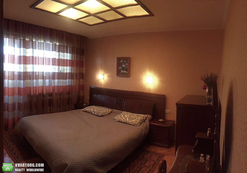 Sell 3-room apartment. Киев,  Озерная — photo 1