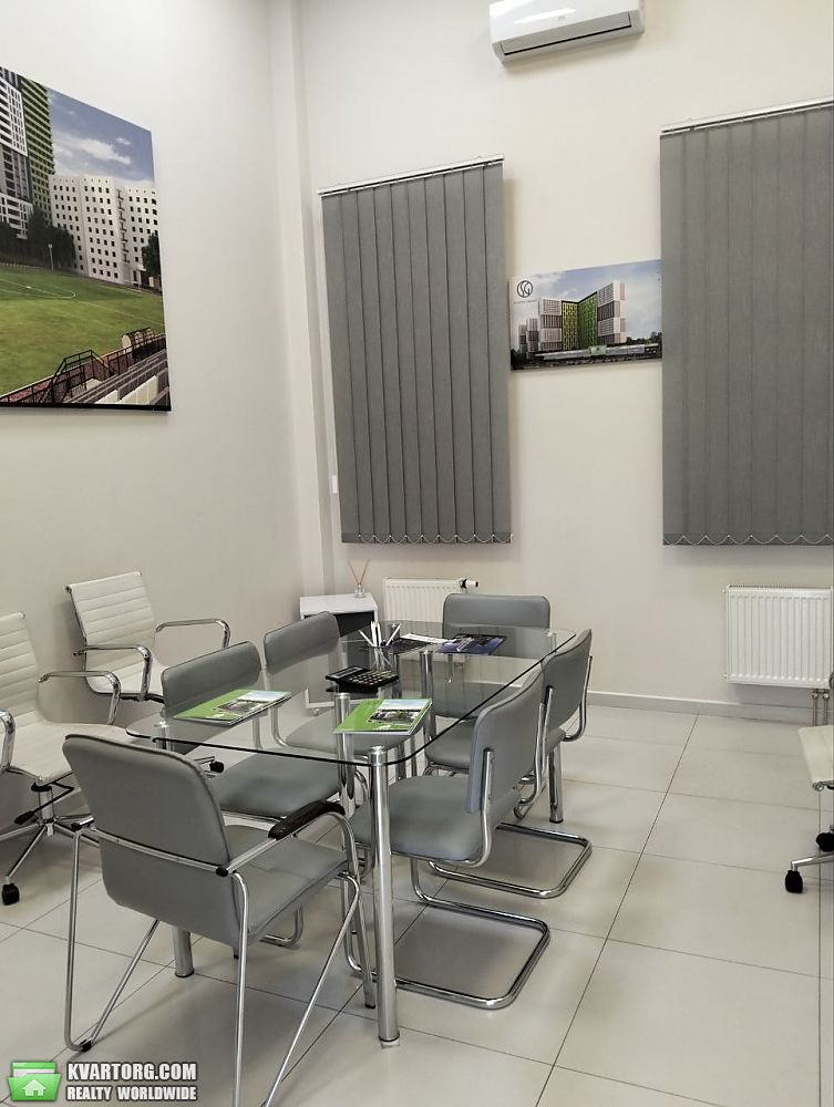 Rent out office. Киев, Бажана — photo 6