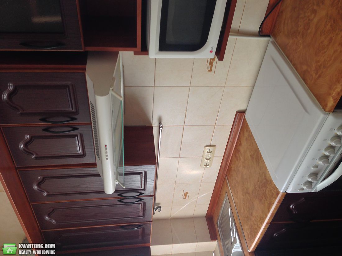 Rent out house. Киев,  Промышленная — photo 8