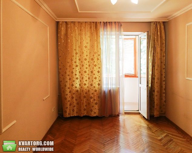 Sell 2-room apartment. Киев, Уманская. — photo 2