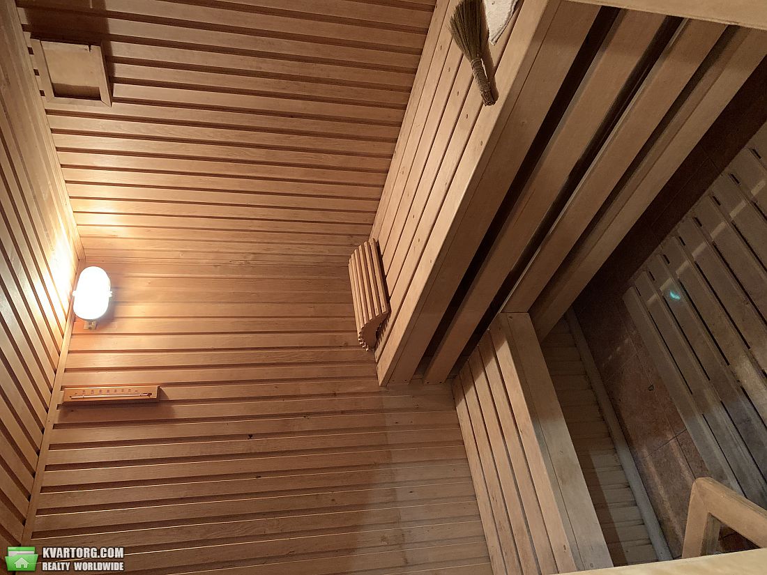 Sell 4-room apartment. Киев,  Вузовская — photo 2