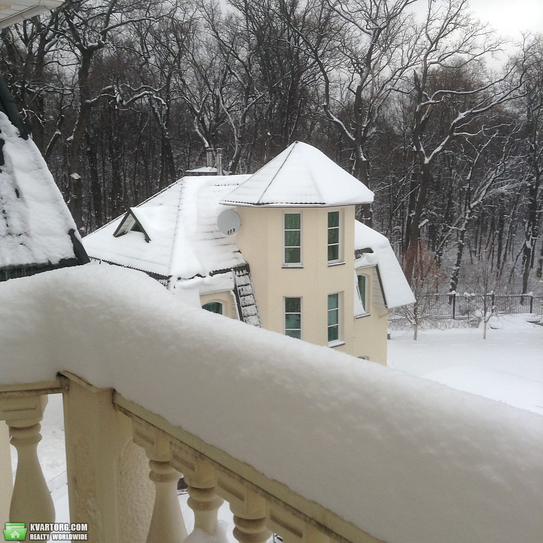 Sell house. Киев, Метроллогическая — photo 1