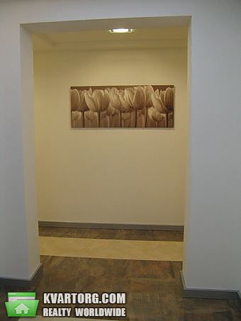 Rent out 3-room apartment. Киев,  Котельникова — photo 10