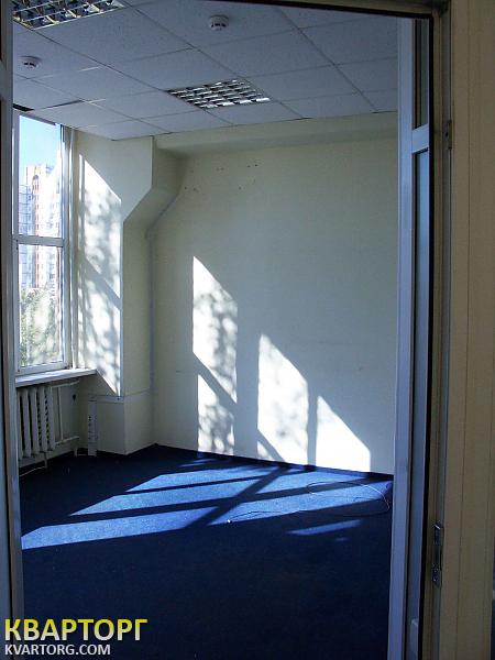Rent out office. Киев, Дегтяревская — photo 3