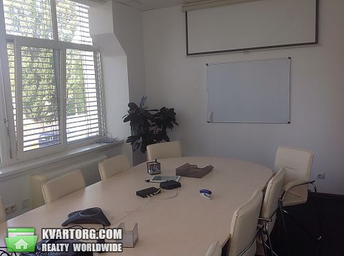 Rent out office. Киев, Дегтяревская — photo 1