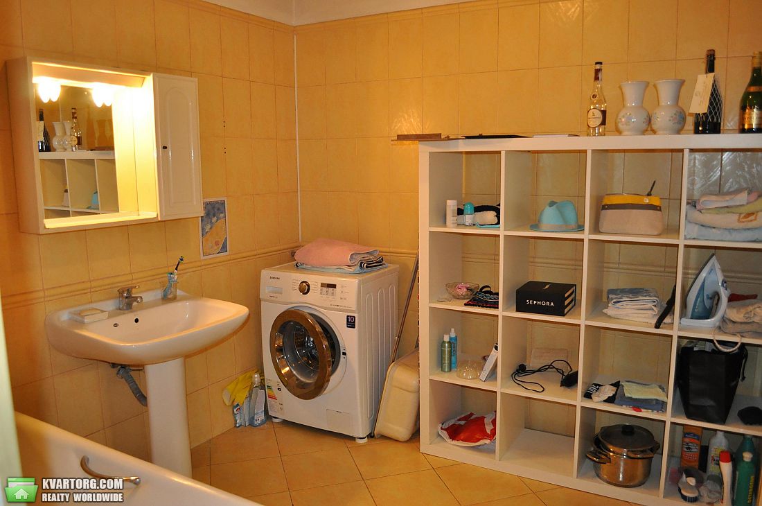 Rent out house. Киев, ул. Льва Толстого — photo 9
