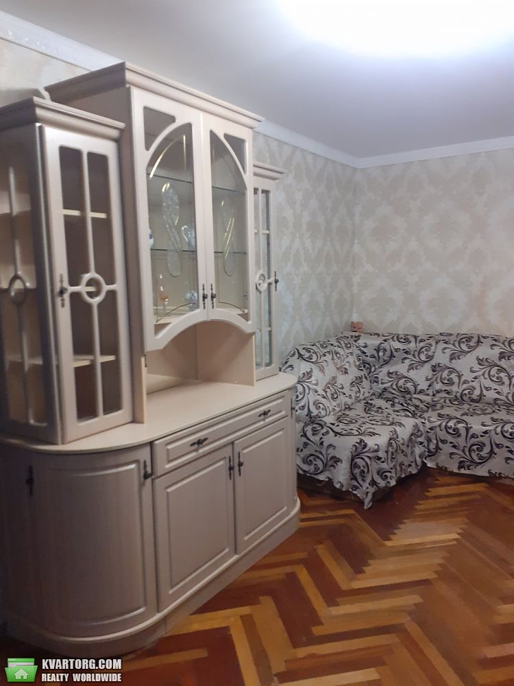 Sell 2-room apartment. Киев,  Соломенская — photo 1