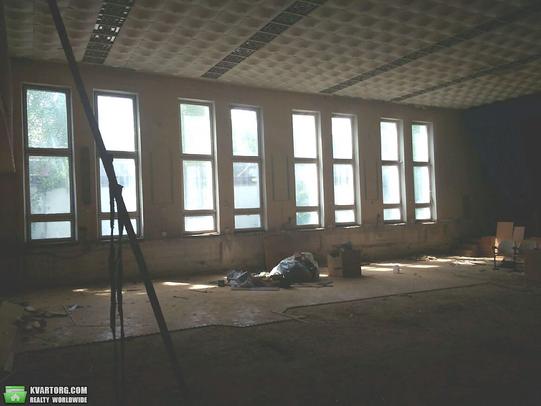 Rent out warehouse. Киев,  Пуховская — photo 2