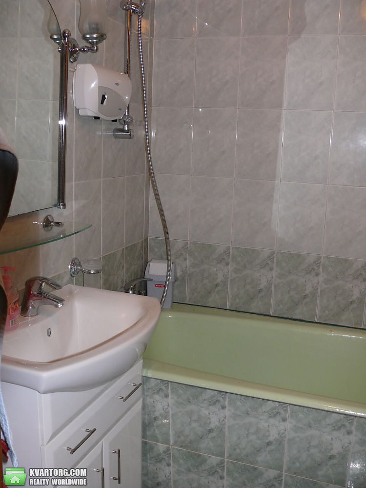 Sell 3-room apartment. Киев,  Драгоманова — photo 9